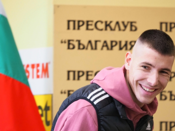 Нов златен полет на Божидар Саръбоюков?