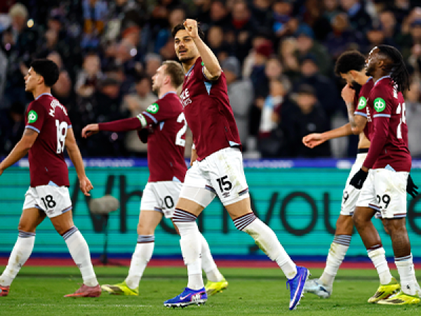 Кристъл Палас има повече аргументи от Уест Хям