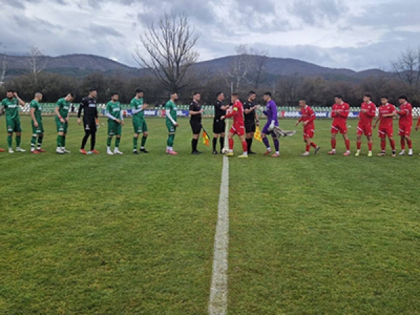 Ботев (Ихтиман) счупи гредите, но не успя да победи 10 от ЦСКА III